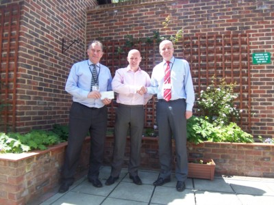 Able`s Make Final Donation To Greenwich & Bexley Hospice.
