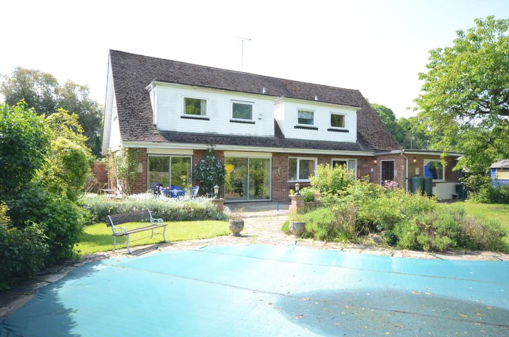 Jackson`s Residential - 4 Bedroom Detached, Henley-On-Thames