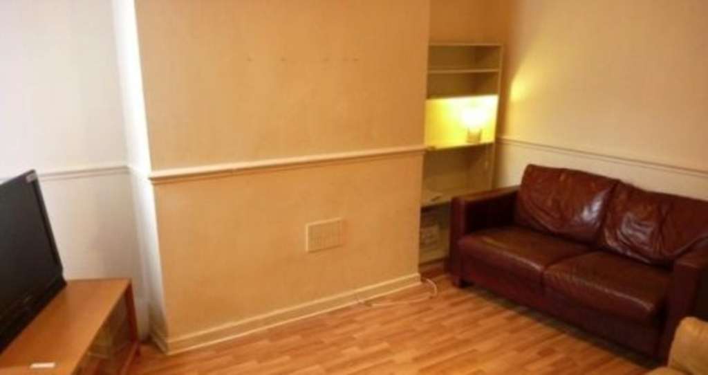 JP Hay Lettings - 5 Bedroom Mews, Davenport Avenue, Manchester