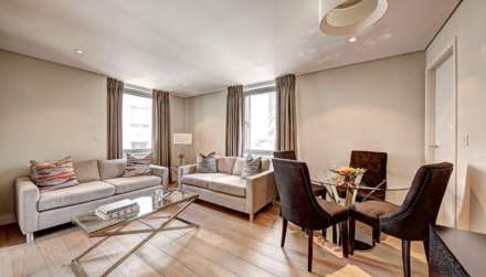 3 bed flat to rent in London W2