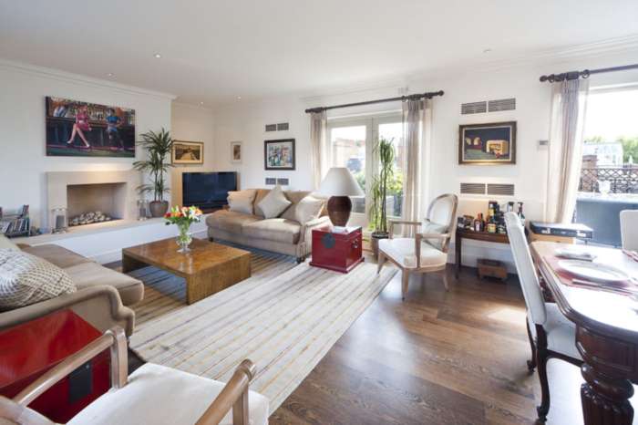 3 Bedroom Flat, Penthouse, Egerton Gardens, Knightsbridge SW3