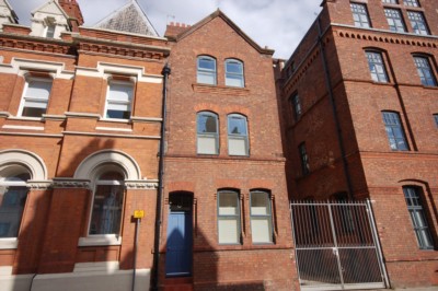 6 Bloom Street