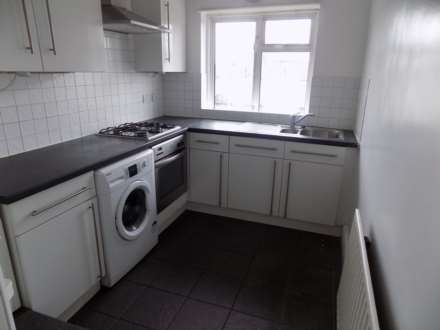 Gunnersbury Lane, Acton, Image 4