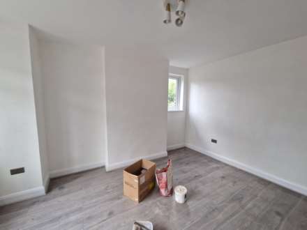 The Ridgeway, Acton, Image 3