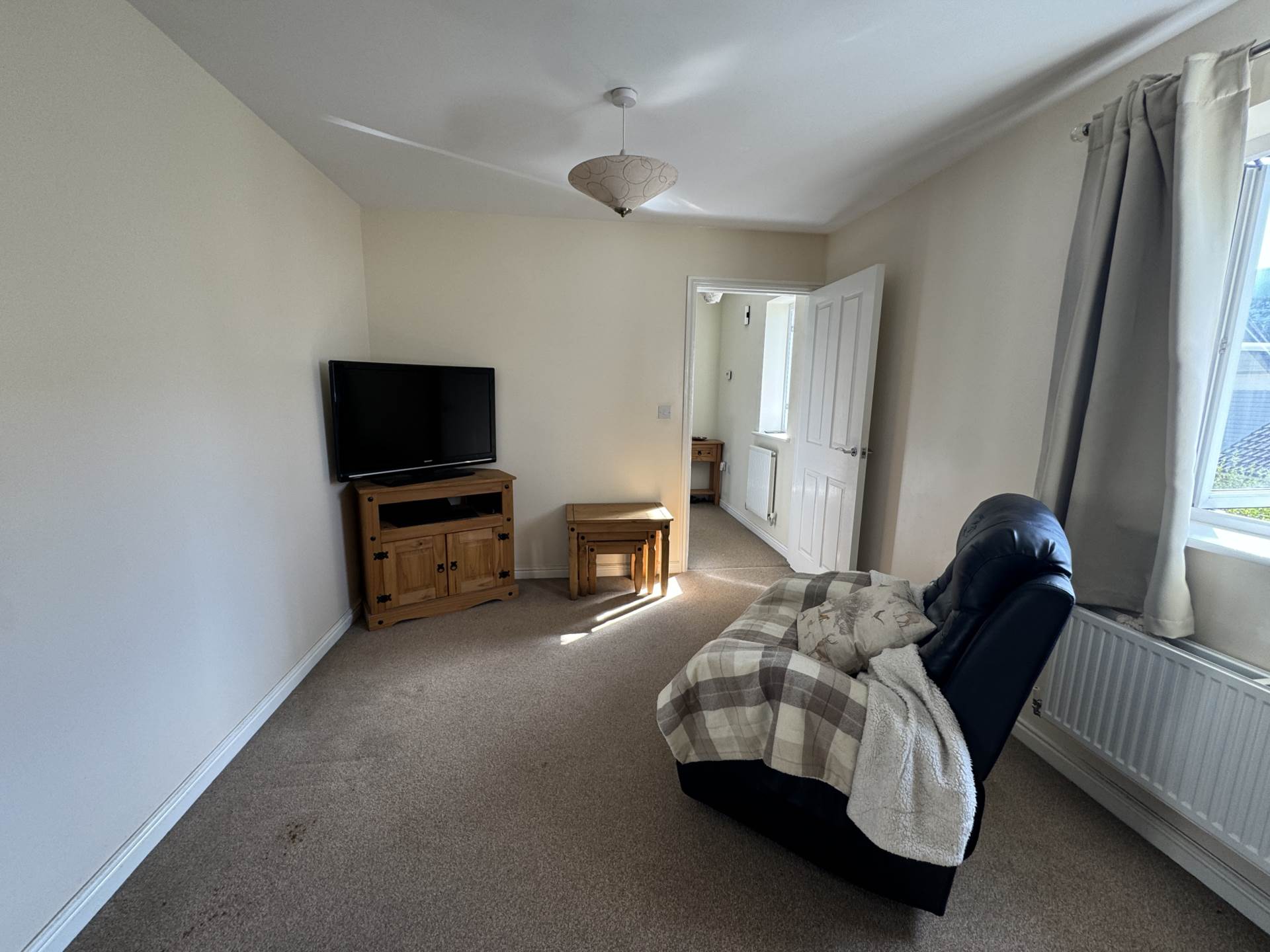 Elbridge Square, Bognor Regis, Image 2