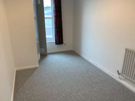 Harfield Court, Bognor Regis, Image 5