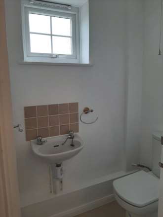 Haywards Close, Felpham, Image 11