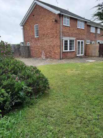 Haywards Close, Felpham, Image 12