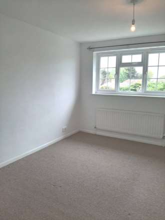 Haywards Close, Felpham, Image 8