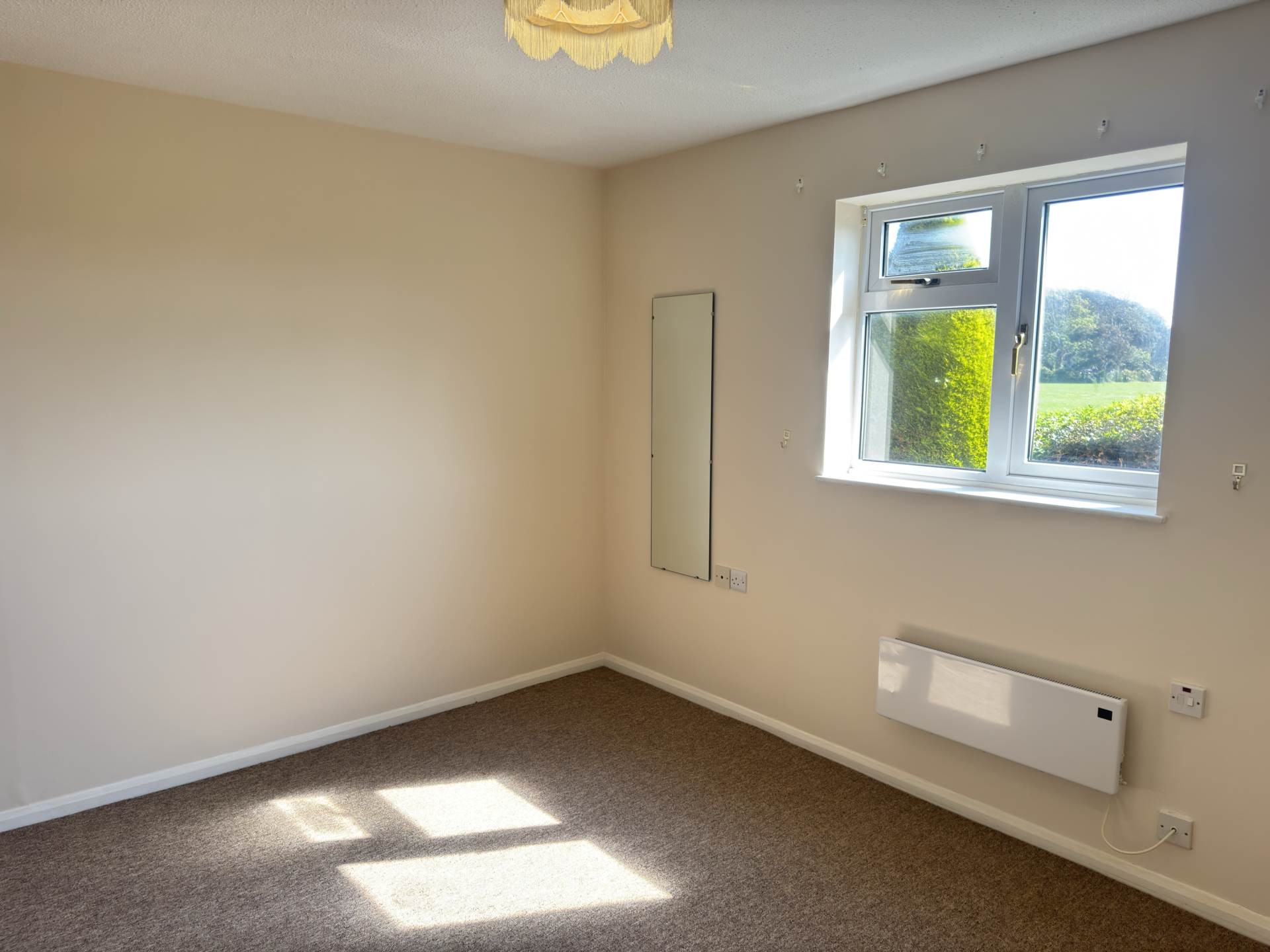 Kingfisher Court, Bognor Regis, Image 8