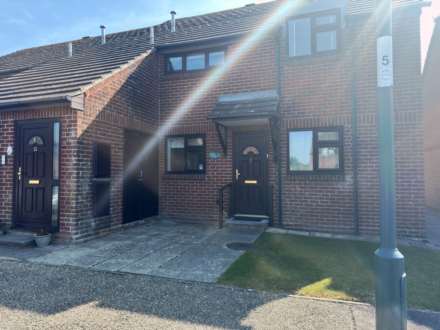 Kingfisher Court, Bognor Regis, Image 1