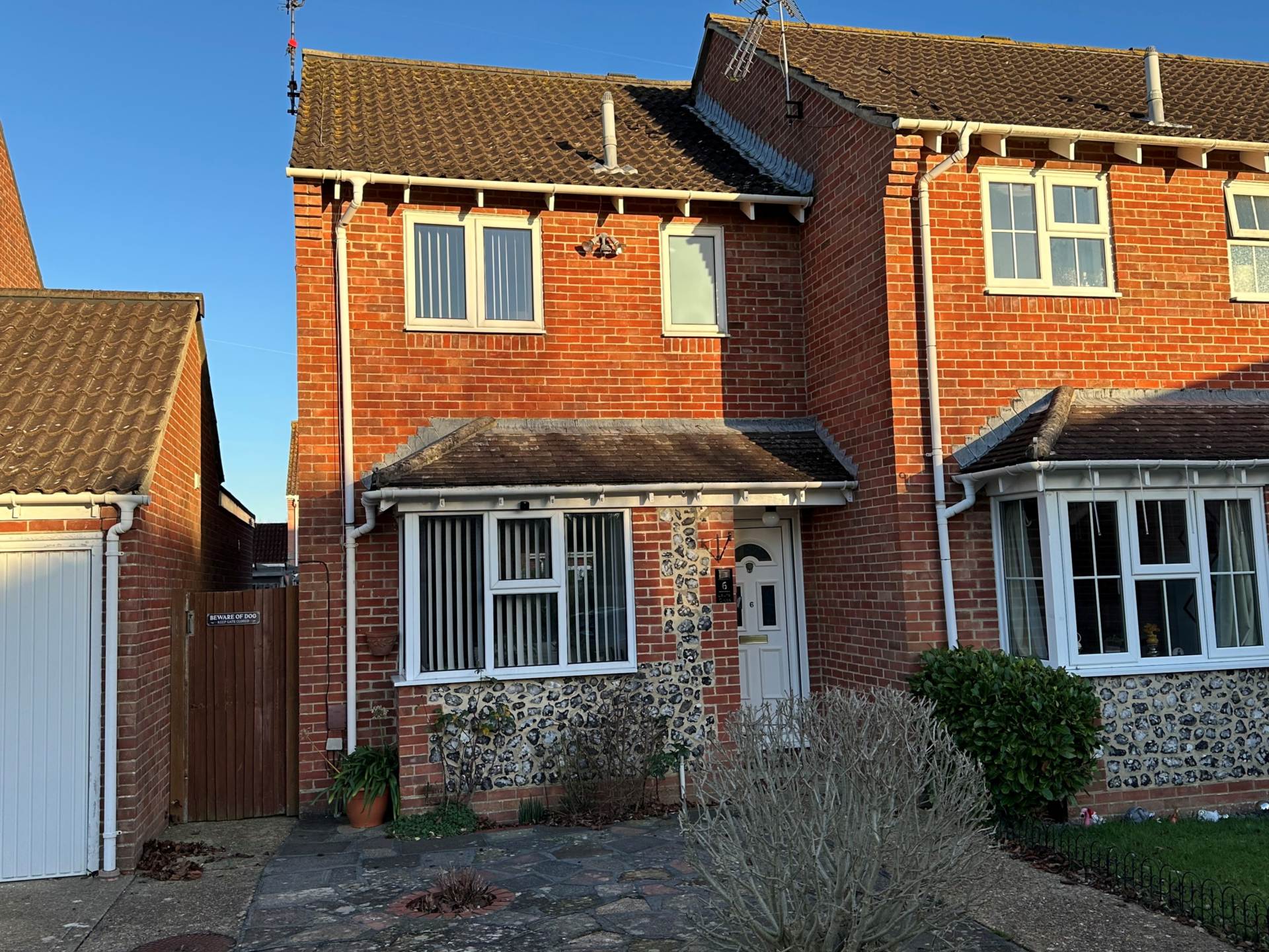 Laurel Close, Worthing, Image 1