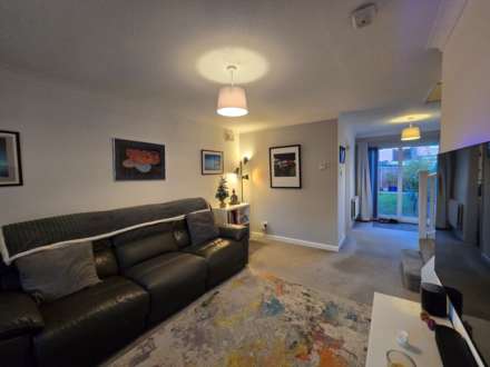 Laurel Close, Worthing, Image 3