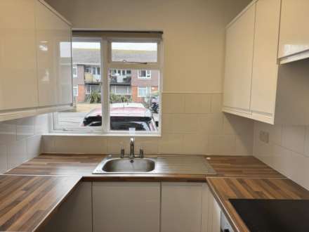 Manor Flats, Felpham, Image 5