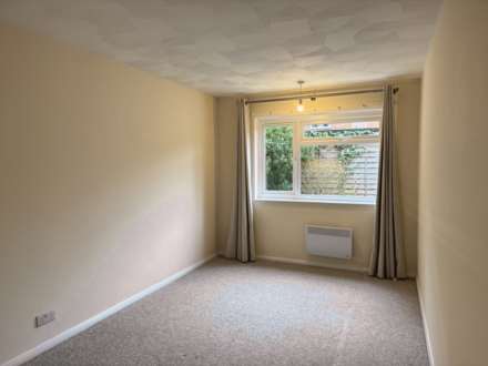 Manor Flats, Felpham, Image 6