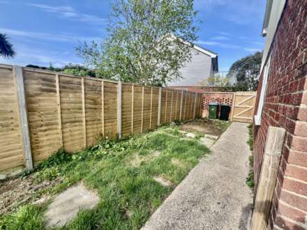 Manor Park, Bognor Regis, Image 12