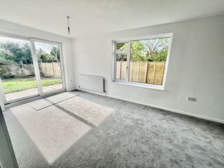 Manor Park, Bognor Regis, Image 4