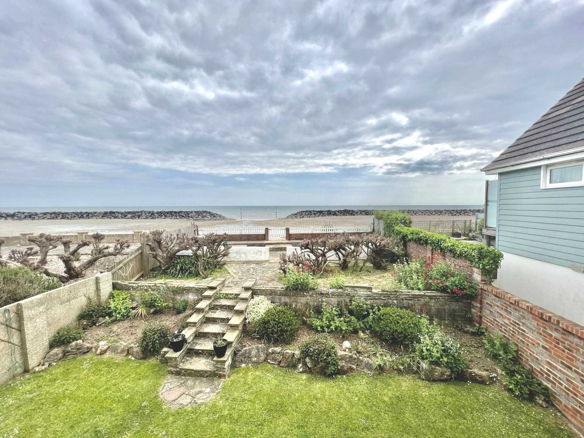 Manor Way, Elmer, Image 10