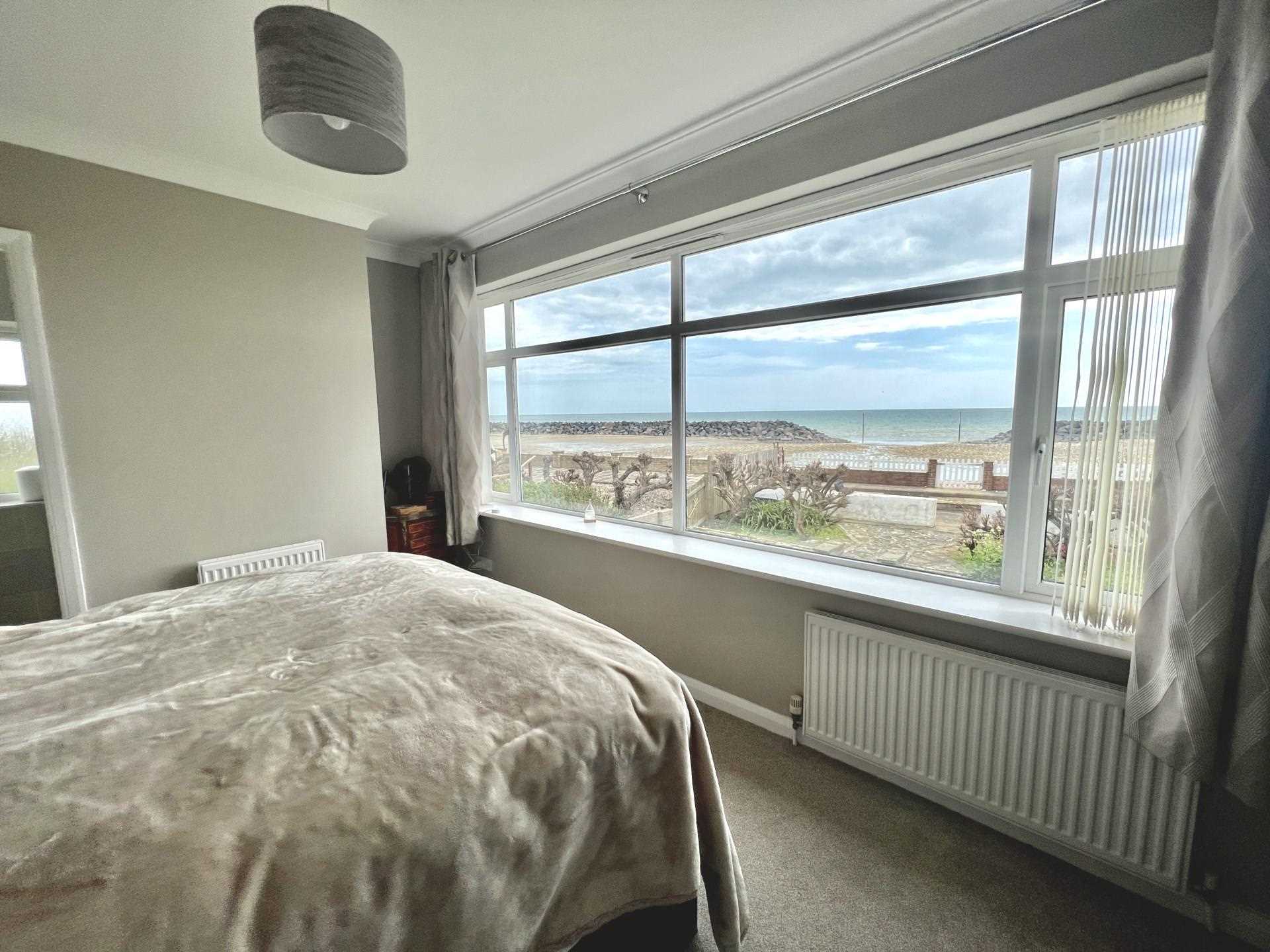 Manor Way, Elmer, Image 12