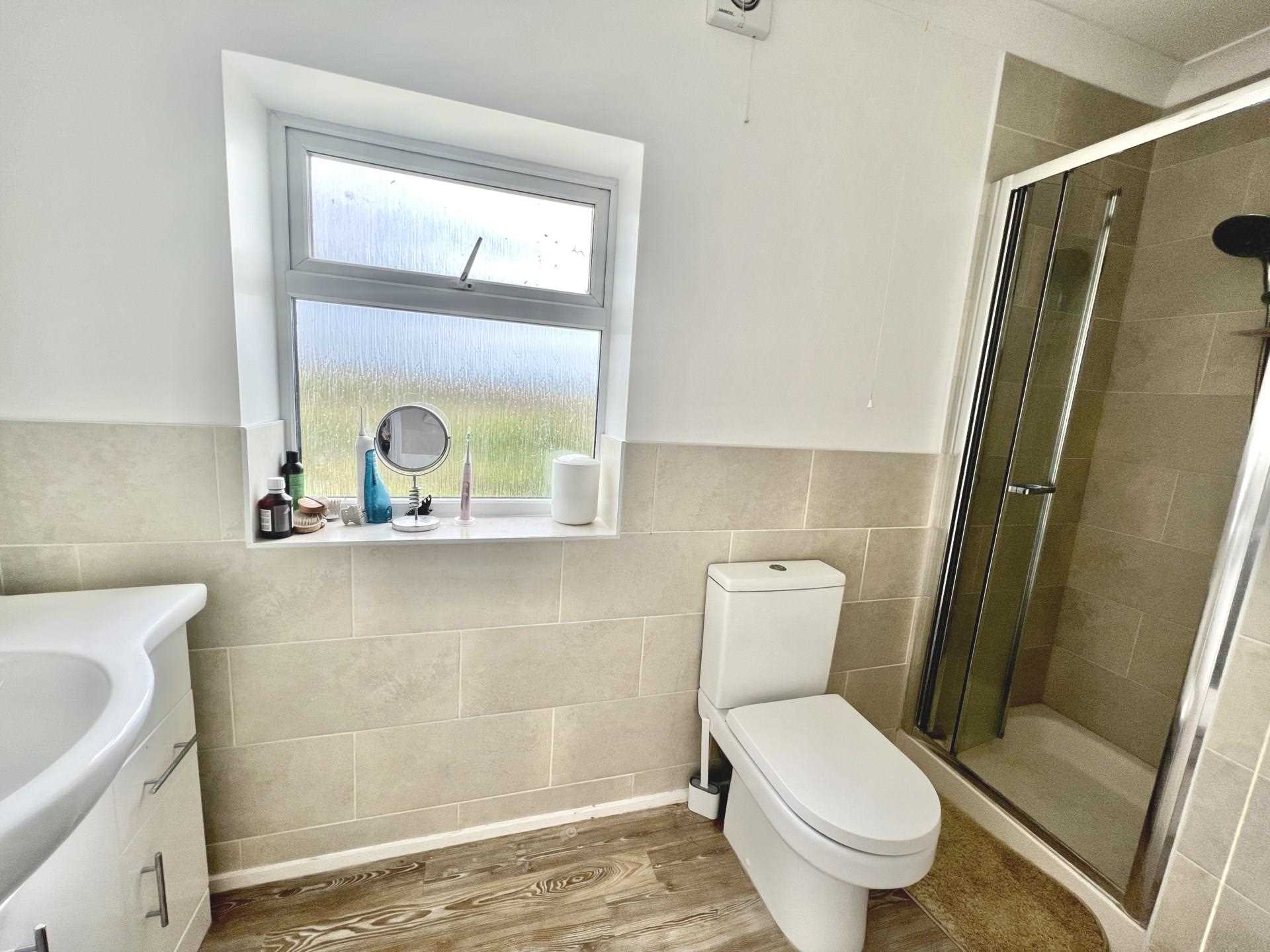 Manor Way, Elmer, Image 13