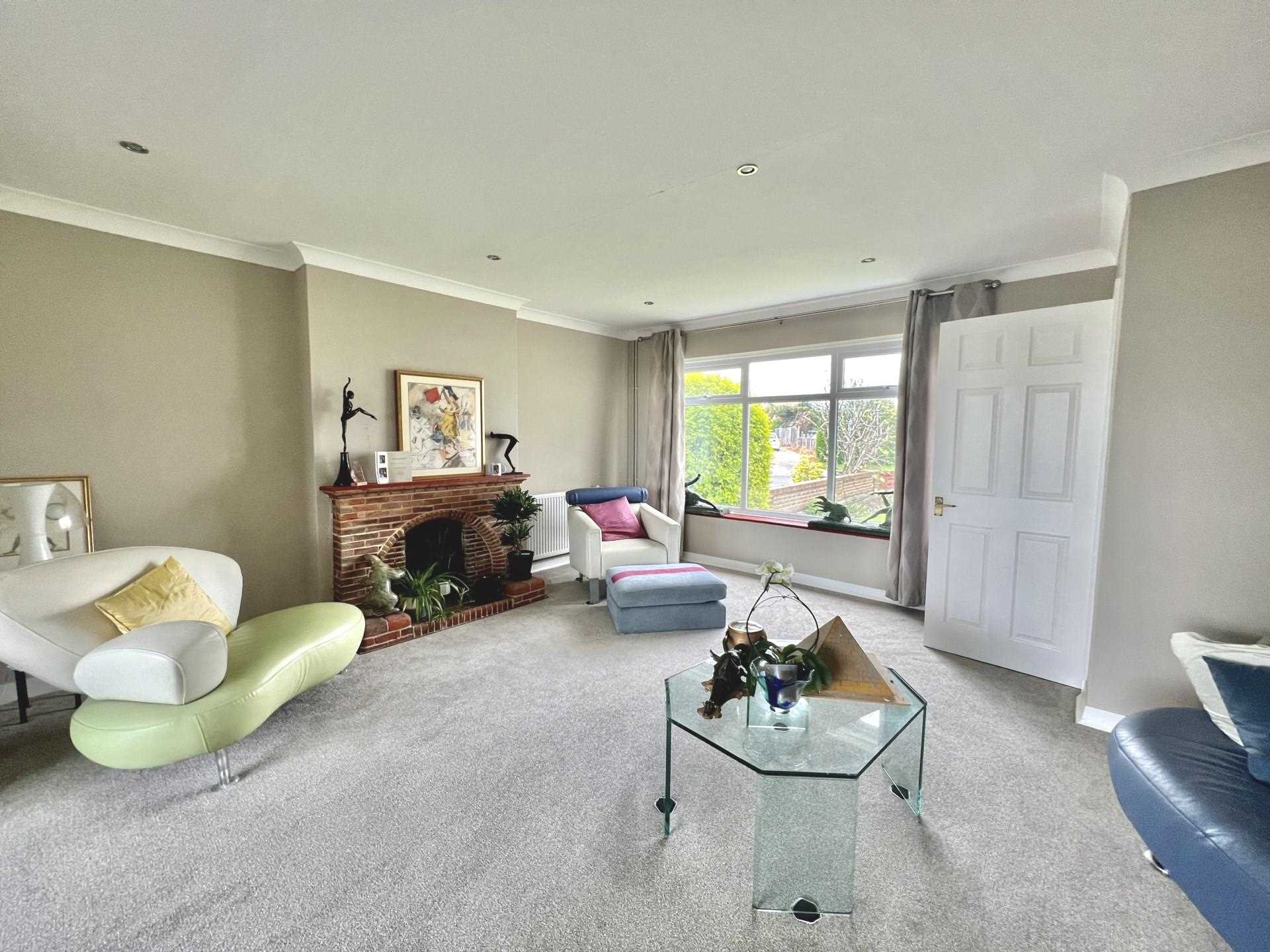 Manor Way, Elmer, Image 5