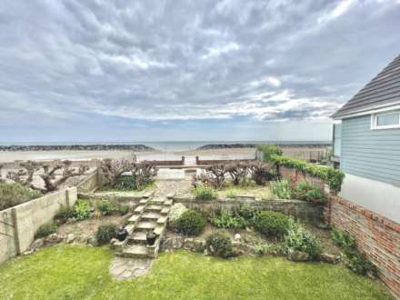 Manor Way, Elmer, Image 10