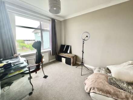 Manor Way, Elmer, Image 14