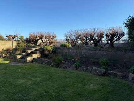 Manor Way, Elmer, Image 27