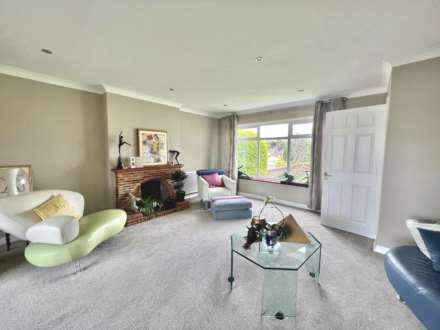 Manor Way, Elmer, Image 5