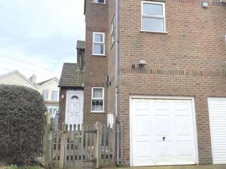 2 Bedroom Apartment, Adelaide, Felpham Village