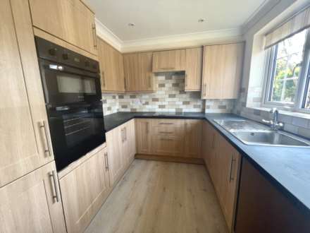 Mornington Crescent, Felpham, Image 2