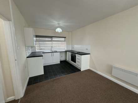 Marine Park House, Nyewood Lane, Image 4