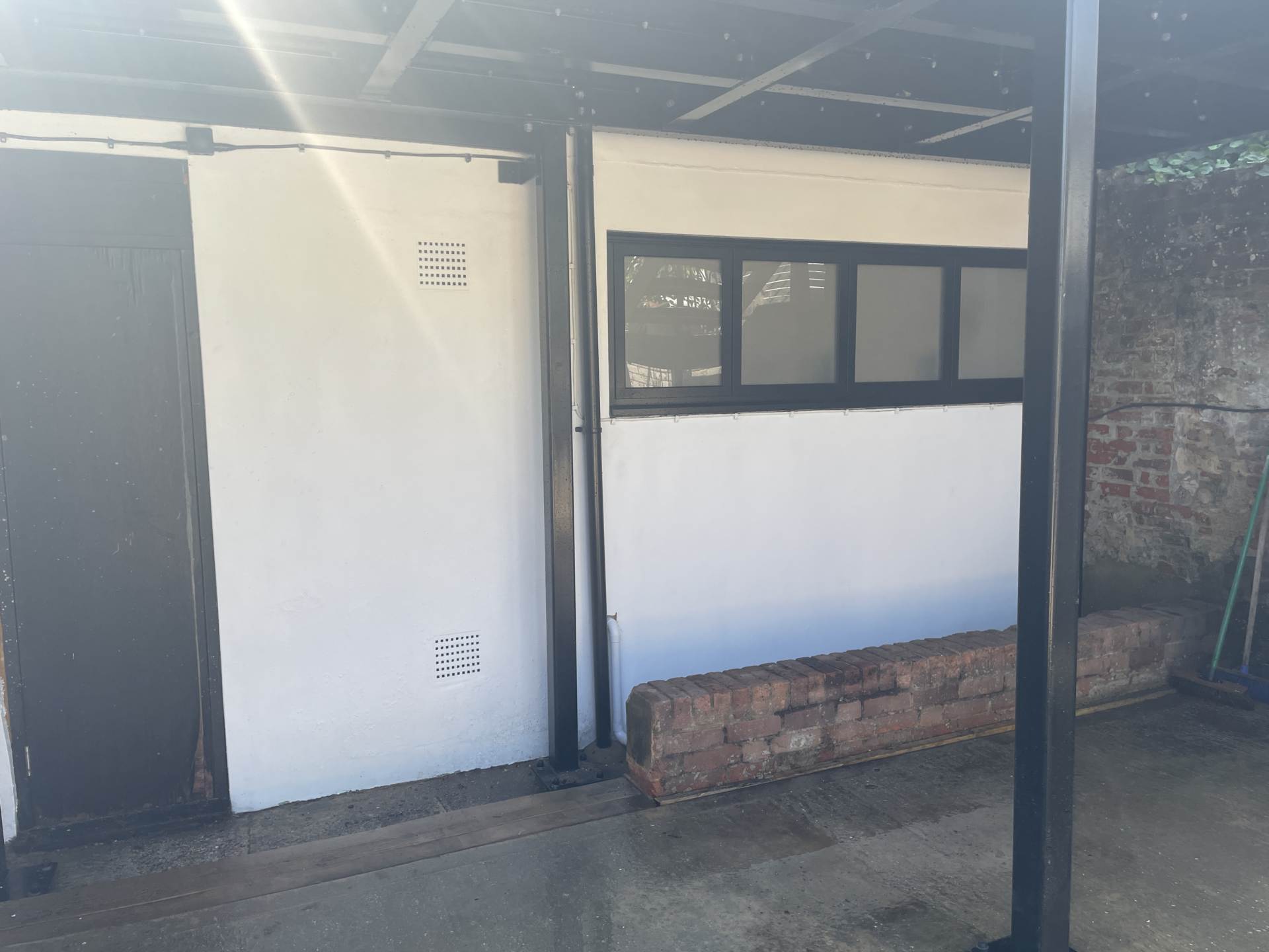 Priory Gate, Chichester, Image 23