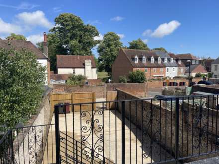 Property For Rent Priory Gate, Chichester