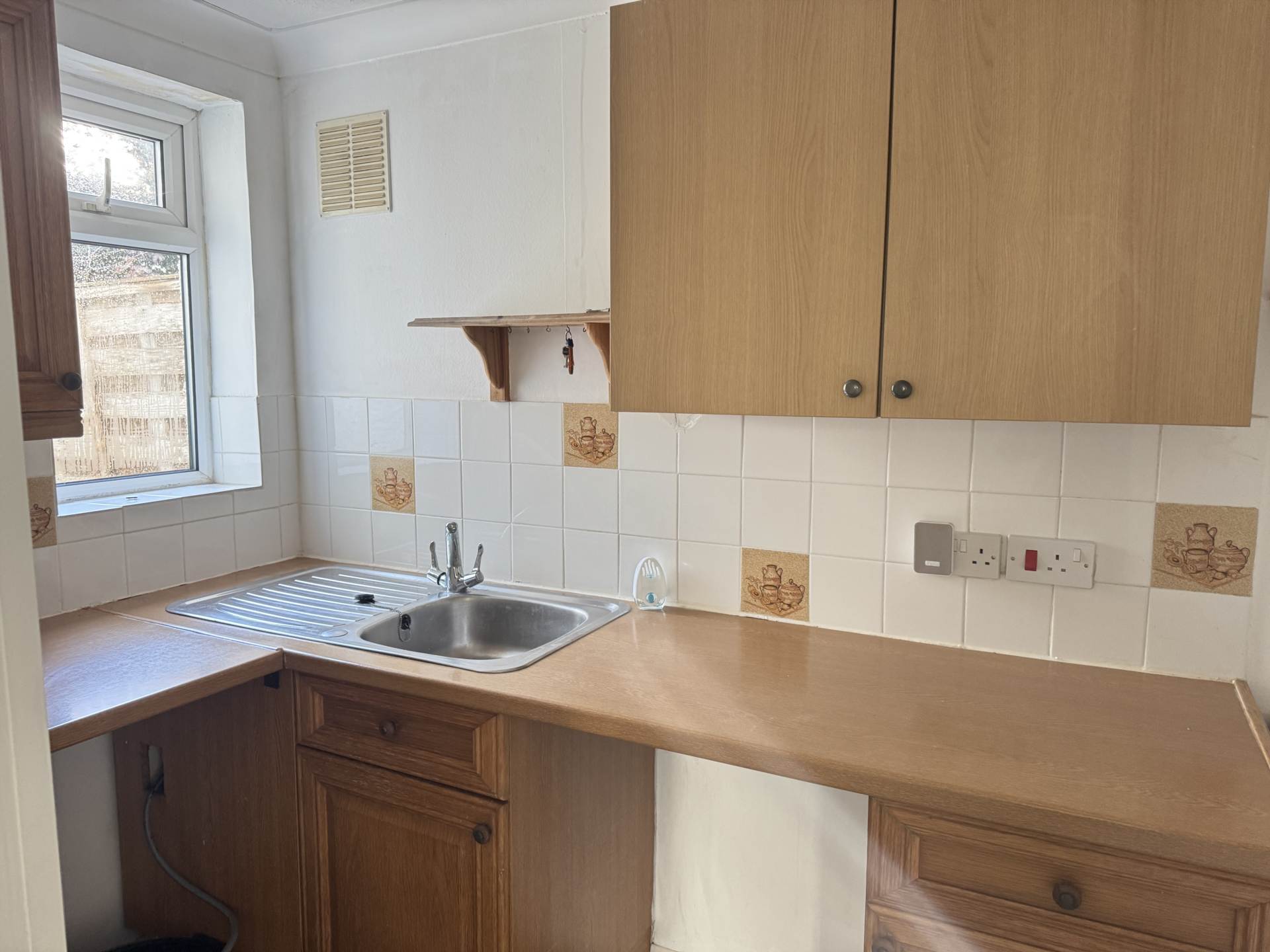 Aldwick Road, Bognor Regis, Image 2