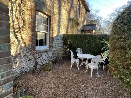 Ryebank Cottages, Climping, Image 15