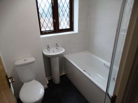 Satinwood Close, Middleton-On-Sea, Image 3