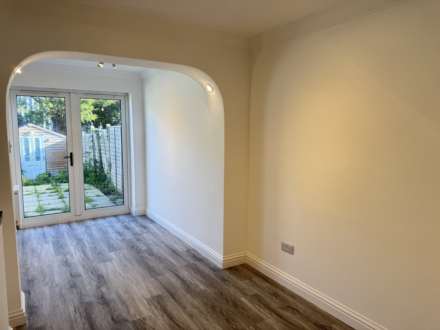Stanford Close, South Bersted, Image 4
