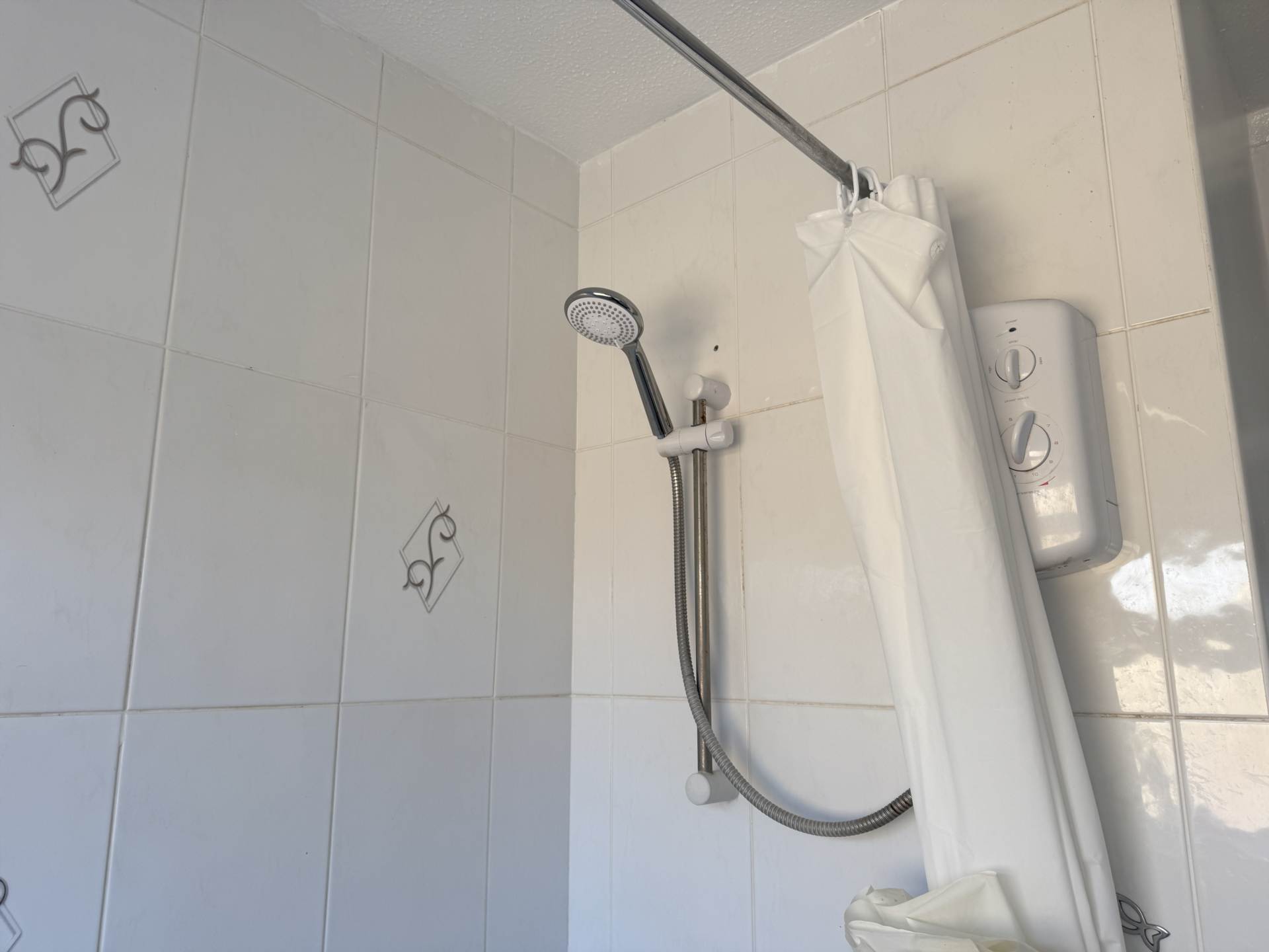 Bassett Road, Bognor Regis, Image 9