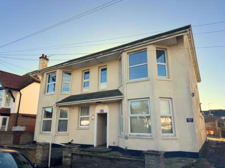 Bassett Road, Bognor Regis, Image 1