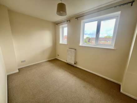 Chatsworth Road, Chichester, Image 6