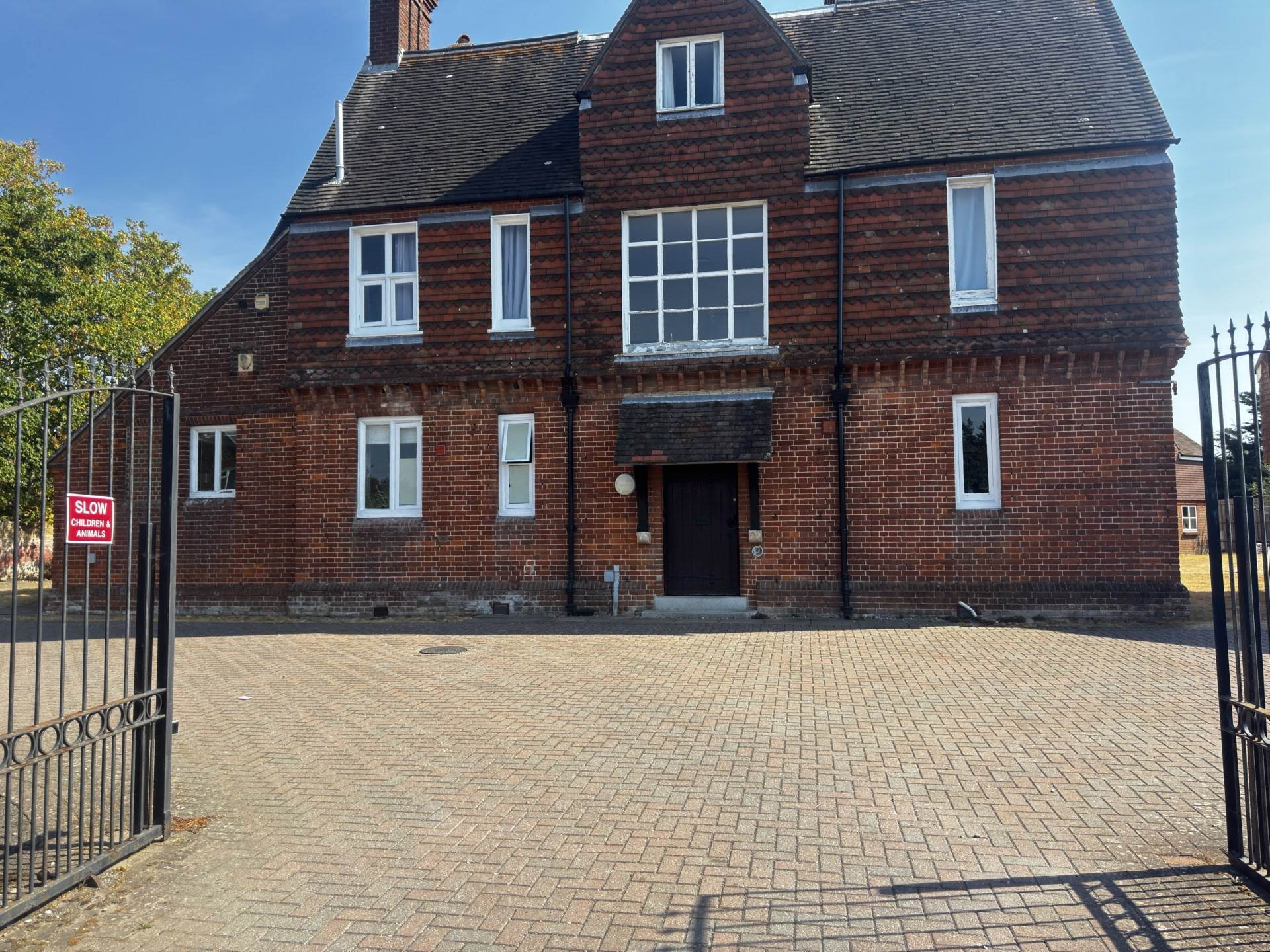 Church Road, Chichester, Image 13