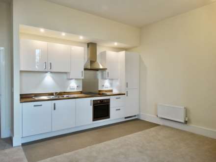Longley Road, Chichester, Image 2