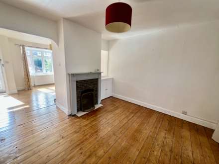 Melbourne Road, Chichester, Image 2