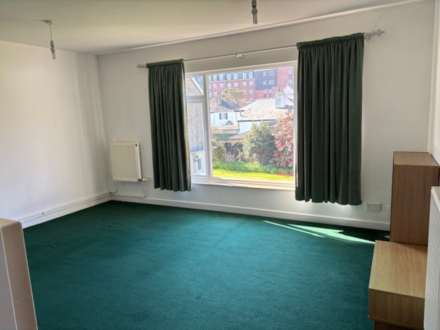 Norfolk Close, Bognor Regis, Image 4