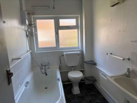 Norfolk Close, Bognor Regis, Image 5