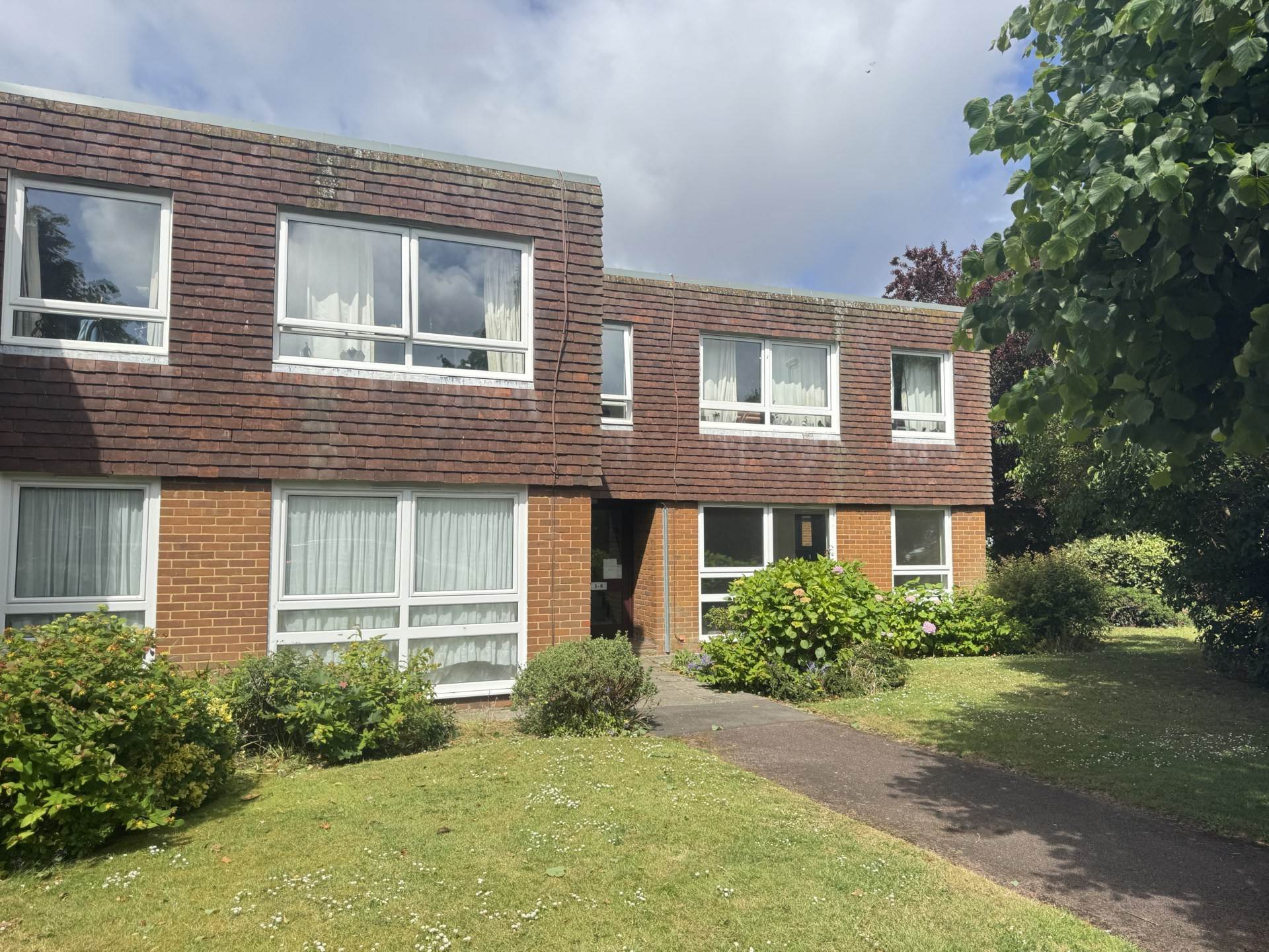 Nyewood Lane, Bognor Regis, Image 1