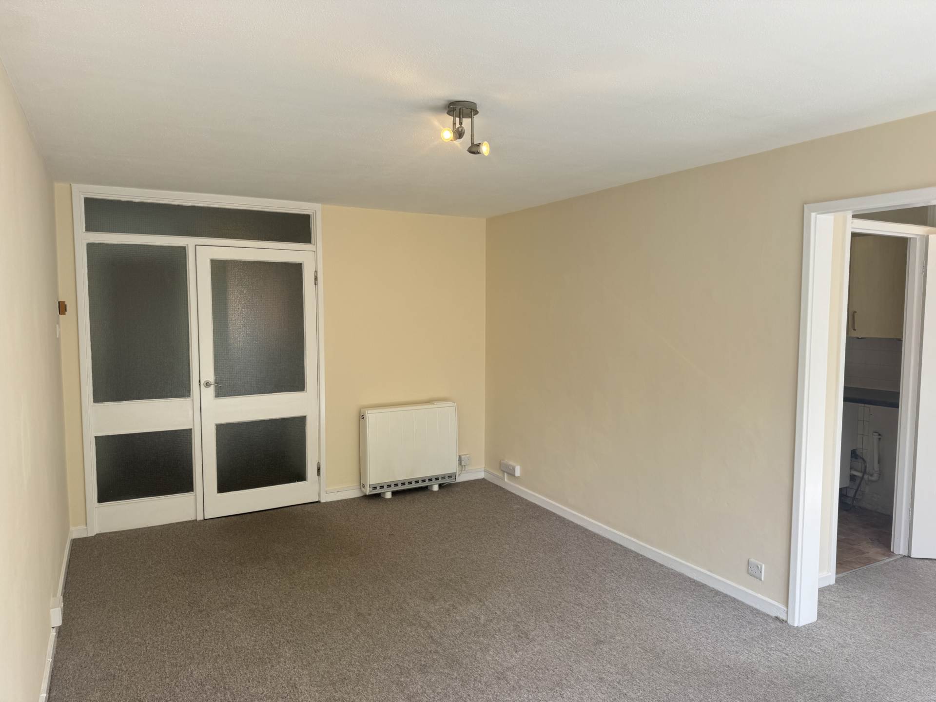 Nyewood Lane, Bognor Regis, Image 4