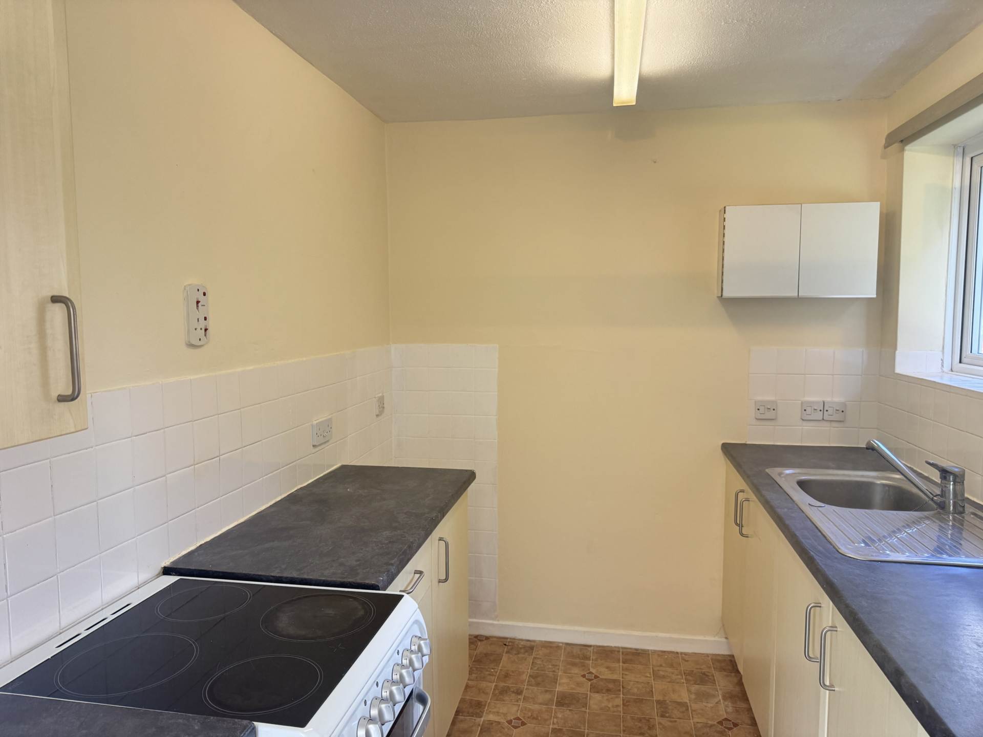 Nyewood Lane, Bognor Regis, Image 5