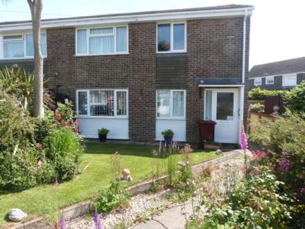 2 Bedroom Flat, Ruskin Close, Selsey